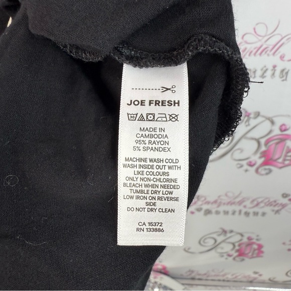 Joe Fresh Disney T-shirt hocus pocus brim squad shirt Black Disney Graphic Tee - Picture 7 of 9